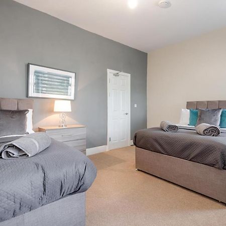 The Super Victoria Villa Swansea Ngoại thất bức ảnh