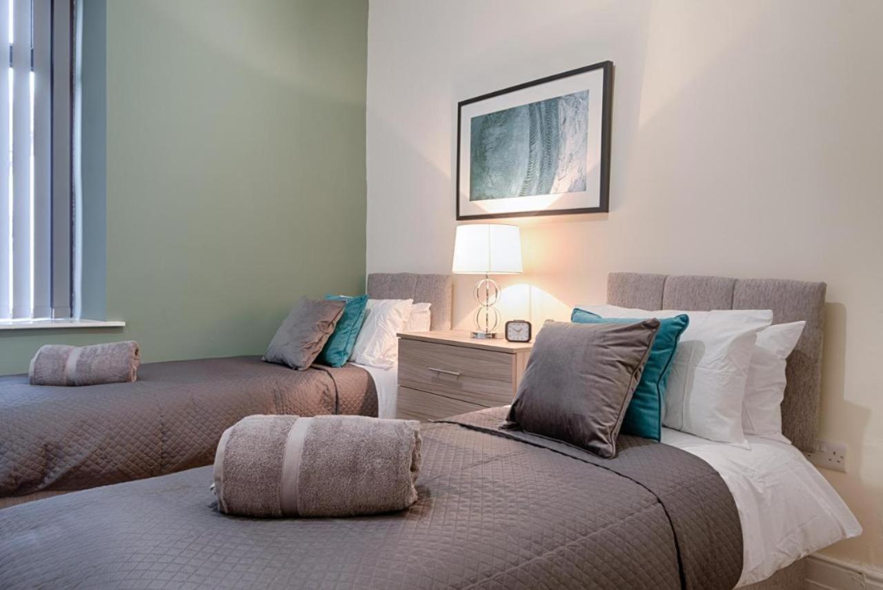 The Super Victoria Villa Swansea Ngoại thất bức ảnh